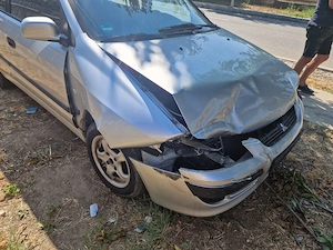 De vânzare  mașină  mitsubishi space star 