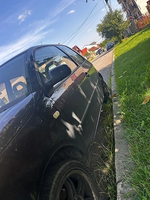 Dau Volkswagen Lupo pentru piese 