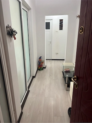 Titlu: Apartament 3 camere premium, renovare totală, etaj 1 + garaj, zona Cuza  - imagine 10