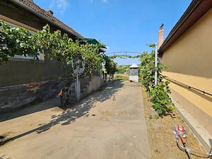 Casa de vânzare Craciunelul de Jos, 762 mp teren - imagine 2