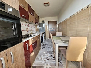 PROPRIETAR. Închiriez apartament 2 camere Râul Doamnei - Drumul Taberei