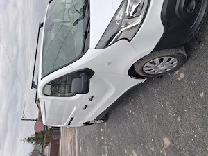 Renault teafic trei  - imagine 2