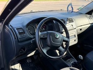 Skoda Fabia Euro 5 - imagine 4