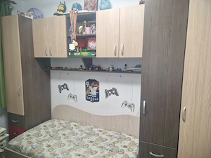 Vand mobila tineret 