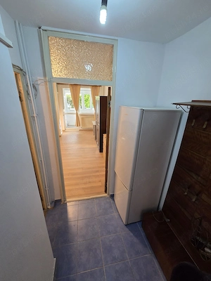 Garsonieră renovată de vânzare   Vitan, zona Stadion Olimpia   parter   28,30 mp + logie