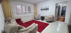 Apartament 3 camere confort 1 semidecomandat in zona Micro 3 Buzău