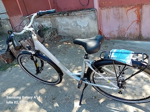 Vind  biciclete noi și  second-hand 