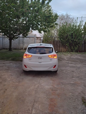 Vând Hyundai i30 euro 5  - imagine 2