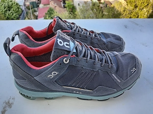 On-Running Cloudrunner Winter Edition marimea 42 UK 8