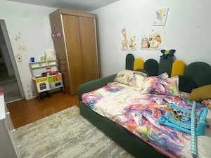vand apartament 4 camere 