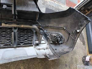 Vând bară față Dacia Duster2 HJD Albastru cod RPR  - imagine 2