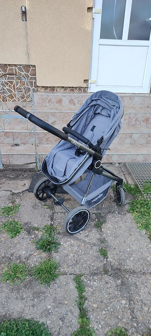 Carucior ca si nou