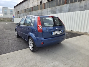 Ford Fiesta  - imagine 4