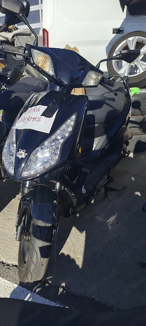 scutere 49cc limitate la 25km h se conduce FĂRĂ PERMIS  - imagine 2