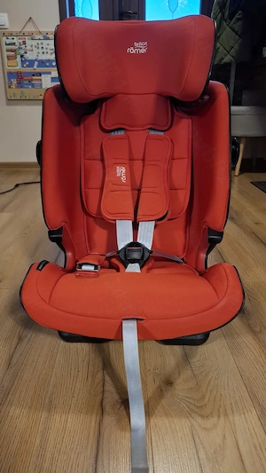 Scaun auto Britax Romer Advansafix IV R 