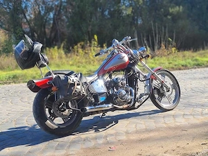 Vând Regal Raptor 125 Chopper an ,aproximativ acte complete, pornește și funcționează doar un piston - imagine 3