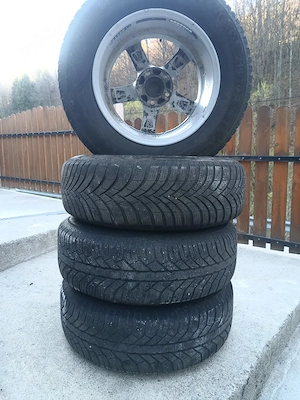 vând set jante cu anvelope 215/70/R16 - imagine 10