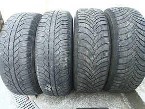 vând set jante cu anvelope 215/70/R16 - imagine 8