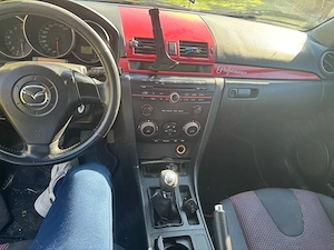 mazda 3 de vanzare, motor defect - imagine 4