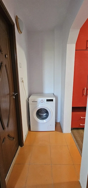 Închiriez Apartament 2 Camere - Zona Micalaca - imagine 7
