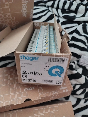 hager 10 si 20 