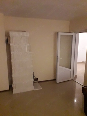Vand apartament 3 camere  - imagine 9