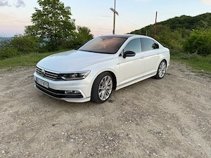 VW Passat R line 240 CP - imagine 2