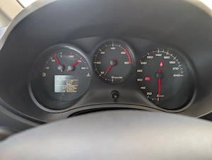 Seat Leon Ecomotive 1.6 TDI- 2011 - imagine 6