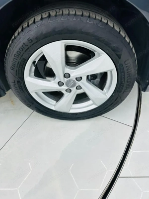 AUDI Q3 - imagine 9