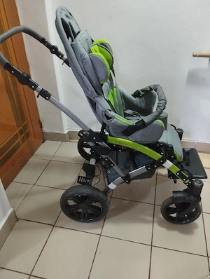 Căruț pentru copii cu dizabilități  - imagine 5