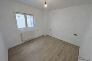 Apartament 2 camere in zona Vitan (fostul Prosper) pretabil spatiu comercial   locuit - imagine 3