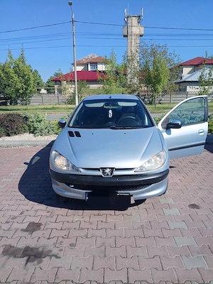Peugeot 206, 1,1 benzina - imagine 2