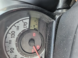 Toyota Aygo 2010 - imagine 2