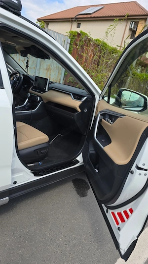 Vand Toyota RAV 4 AWD Luxury Premium 2022 - imagine 6