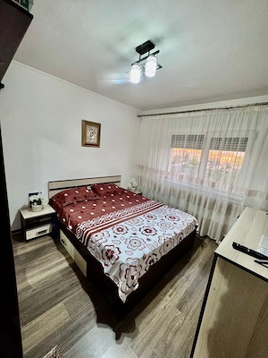 Apartament 3 camere de vânzare. - imagine 3