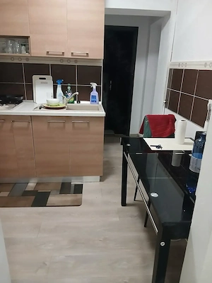 Vand Apartament 2 camere - imagine 4