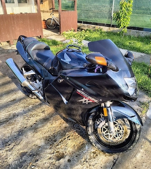 Honda CBR 1100xx Superblackbird