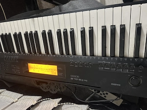 Pianina Casio CDP 220R