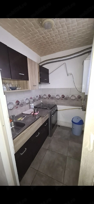 apartament 2 camere etaj 4 - imagine 2