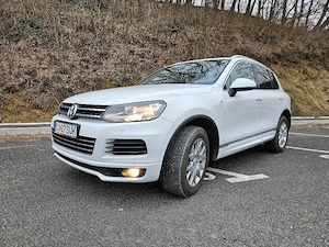 Volkswagen Touareg R-Line 3.0TDI 245cp, 4x4, 2012 - imagine 7