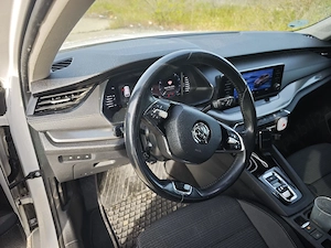 Skoda Octavia  - imagine 4