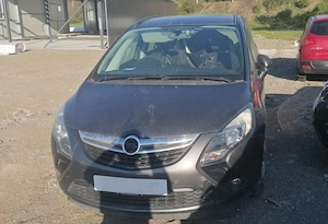 Dezmembrez Opel Zafira C Tourer 1.4B 2012