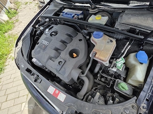 Audi A4 2004 - imagine 3