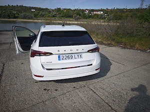 Skoda Octavia  - imagine 8