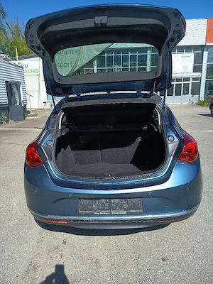 Opel Astra J 1.4 Benzină 2015 - imagine 9