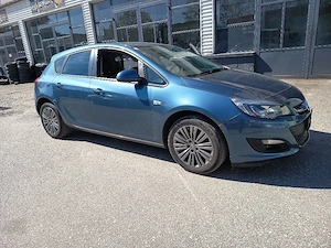 Opel Astra J 1.4 Benzină 2015