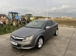Vând Opel Astra 1.9 GTC  - imagine 4
