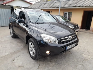 Toyota rav 4 2.2 d 