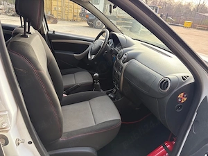 Dacia Duster 1.6 MPI 4x4 - imagine 9