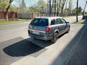 Opel Astra H Caravan 1.6 Twinport   Dotări Premium, Navigație, Pilot Automat   Stare Îngrijită - imagine 8